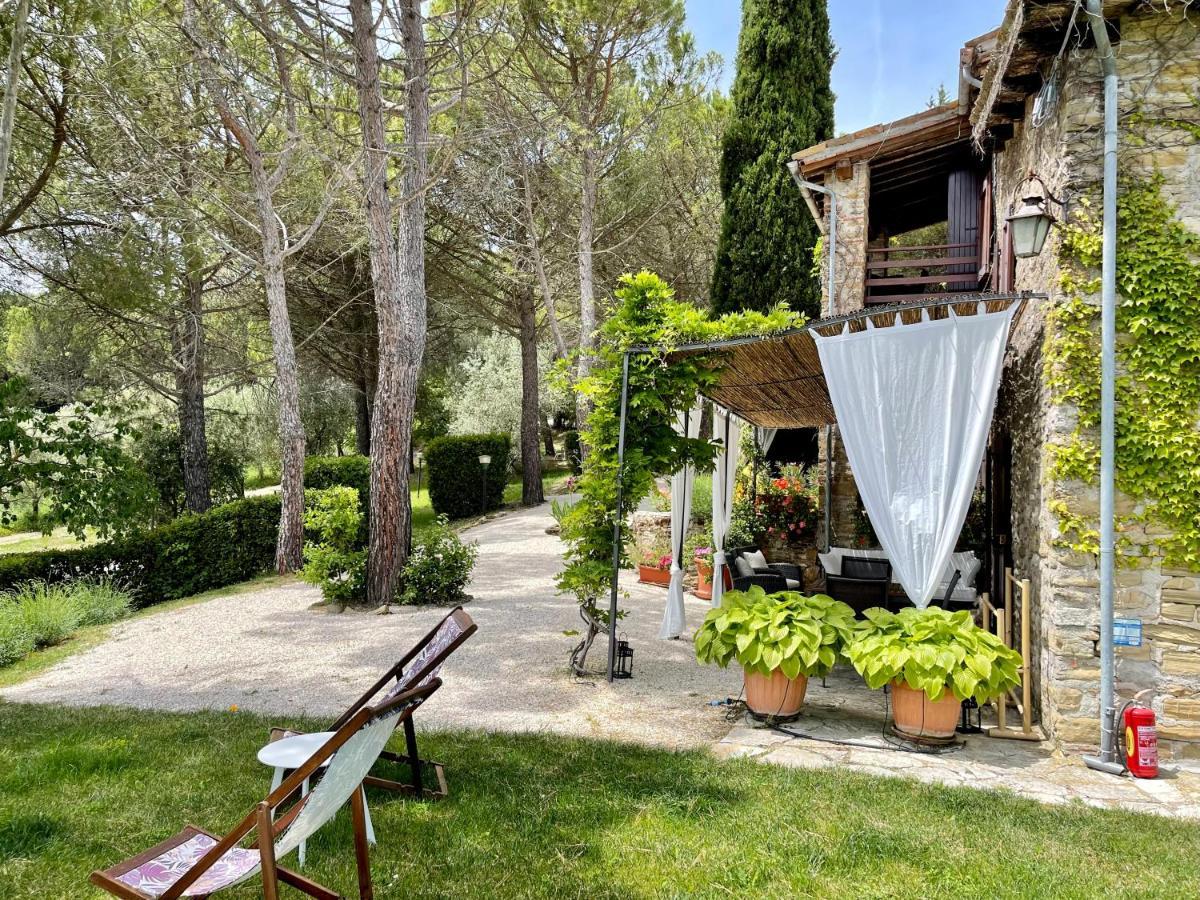 La Panoramica Gubbio - Maison De Charme - Casette E Appartamenti Self Catering Per Vacanze Meravigliose! Exteriér fotografie